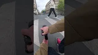 Miniature : POV Street Photography au 35mm
