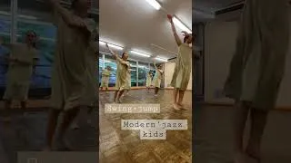 Miniature : Professeure- Anna Moskovko. #dance #modernjazz #enfants #danse #jump #swing #sauté #exercise