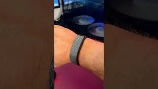 Miniature : 🚨 -5KG EN 1 SEMAINE ! Mon Avis sur le GOOGLE FITBIT AIR (Reprise Sportive) ⌚️💪