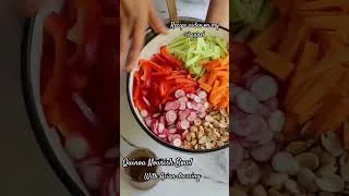 Miniature : Check out this super healthy salad recipe and how to make quinoa on my channel ❤️🥗