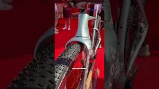 Miniature : FACTOR ELARA : Sea Otter Europe 2026 | Daniel Race