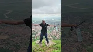 Miniature : une vue extraordinaire sur un mont guinéen 🇬🇳