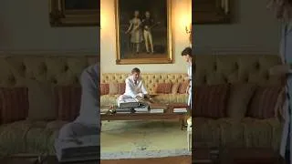 Miniature : Descendant de Louis XIV : un héritage difficile