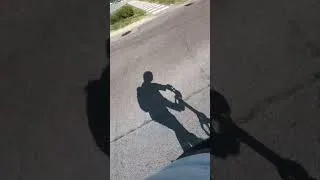 Miniature : premier jour que je roule avec la cam #pourtoi #nomade #trotinette #danger #video