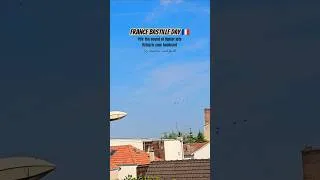 Miniature : listen to fighter jets flying in my backyard #France #BastilleDay #movetofrance