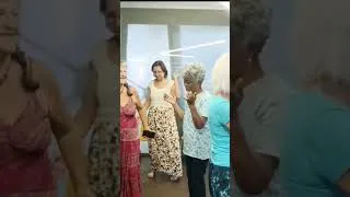 Miniature : Un moment de partage inoubliable pour la fête des mères 🌹 #atelierdanse #maman #santénaturelle