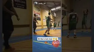 Miniature : Wow !!! Je suis intérieur et je peux jouer ailier. Propre se Switch #basketball #shoot #nba #basket