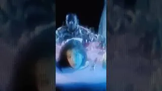 Miniature : Extrait de la vidéo sur le clip Maman à tort. Disponible sur la chaîne