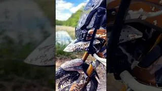 Miniature : Lost 🏔️ #moto #triumph #motoroffroad #travel #supermoto #tet #tiger900 #tiger900rallypro #tiger