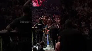 Miniature : SALAHDINE PARNASSE EST UN MONSTRE 🤯🔥 #ufc #shorts #shortvideo #mma #france #paris