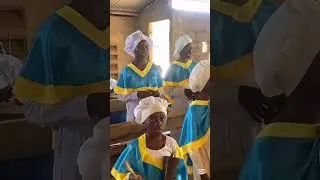 Miniature : WAOUH CANTIQUE Nº? #cantique #videoviral #choristers