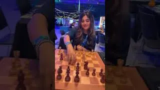 Miniature : ♟ 𝐋𝐞 𝐜𝐨𝐧𝐬𝐞𝐢𝐥 𝐝𝐮 𝐣𝐨𝐮𝐫 🎯 Apprenez le coup du mat de Legal, un piège classique aux échecs ?😉