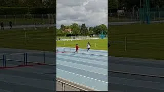 Miniature : viens voir ma video sur mes intercls  https://youtu.be/21UTHuYbnEo #athletisme #perche #400mrace
