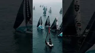 Miniature : Sur la ligne de départ du Vendée Globe