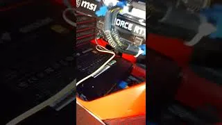 Miniature : Bouton power sur mon boîtier NZXT Phantom 530 HS.