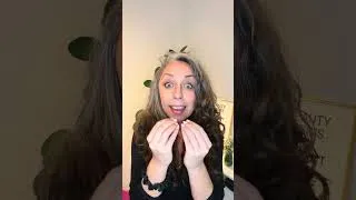 Miniature : NON. Assumer ses cheveux blancs ce n’est pas une mode, c’est un mouvement ! 🤍  #silversisters