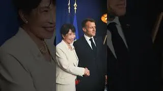 Miniature : When we stand united, we move forward!