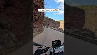 Miniature : L’enfer d’un camion ici ! 😳 #moto #motard #camion