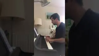 Miniature : Mes débuts au piano