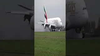 Miniature : Ils veulent ressusciter l’A380 : le pari fou d’Emirates