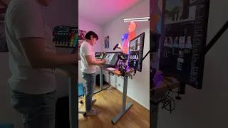 Miniature : Mon nouveau bureau @FlexiSpotamzeu  un setup dessin manga à domicile