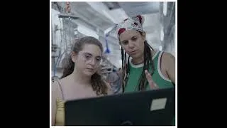 Miniature : From school visit to scientific career: Lucile’s journey back to the ESRF