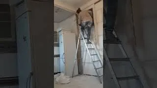 Miniature : 🧱 Épisode 7 — Construire la cloison (et enménager) #construction #travaux  #avantaprès #renovation