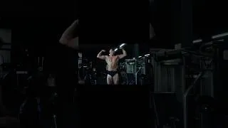 Miniature : Push vibe (donnez moi des pecs svp)  #bodybuildingnaturel #wnbf #mensphysique #classicphysique