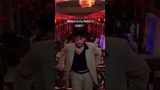 Miniature : Elvira ??? C’était moi en Tony Montana 😏 (ou Tony montagnard pour les intimes haha)