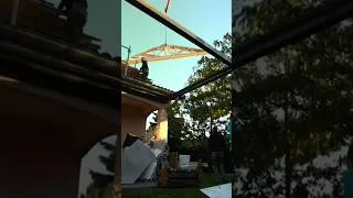 Miniature : Chantier de ma maison : une manœuvre très risquée !