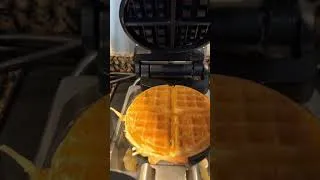 Miniature : Passion gaufre dans les hôtels américain…!!! #gaufres #wafle #petitdéjeuner #usa