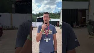 Miniature : 🎙️ Dans le talkie - Épisode 8 avec Kéké, le responsable des bars ! 🍺