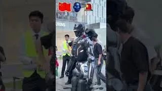 Miniature : TERMINATOR EN PATROUILLE À SHENZHEN : LA CHINE DÉPLOIE SON ROBOT DE COMBAT HUMANOÏDE