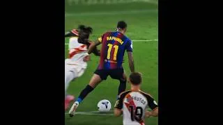 Miniature : Raphinha Masterclass: Unbelievable Dribbling Skills and Stunning Goals