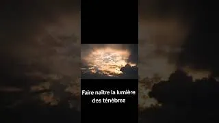 Miniature : Il n'y a rien de plus exaltant que de faire naître la lumière des ténèbres #missiondevie #reflexion