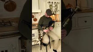 Miniature : the first jig I ever learned on the uilleann pipes. #uilleannpipe