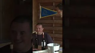 Miniature : François ne boit pas du vin de pauvre ! 🤨 #humour #prank #francoisdamiens
