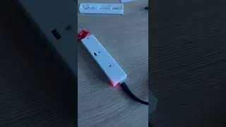 Miniature : #JeNeSuisPasUnRobot