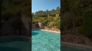 Miniature : Enjoy your mornings and evenings by the pool of this lovely villa #shorts