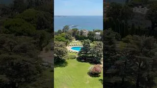 Miniature : This apartment in Cannes enjoys panoramic views, pool, tennis and a mini golf course #shorts