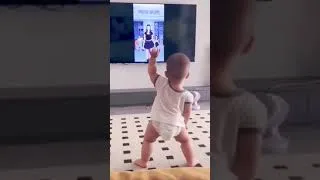 Miniature : The best funny baby videos compilations of 2024 part 64 #beach #dancing #fails