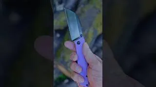Miniature : Beautiful folding knife diamond like carbon.