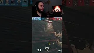Miniature : Vive les killcam sur R6 #rainbowsixsiege #r6s #r6siege #r6 #r6clips  #twitch