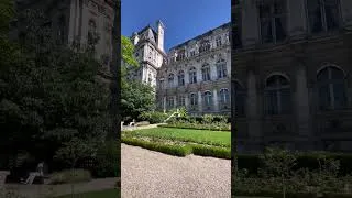 Miniature : Paris: The Secret Garden Nobody Knows in Downtown 🌿✨ #shorts