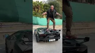 Miniature : JE FRACASSE L’AILERON DE LA LAMBO 😱😨