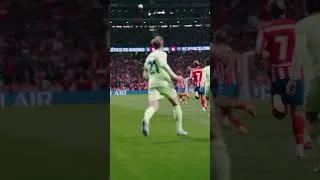 Miniature : Frenkie de Jong: control total en el medio campo ⚡