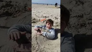 Miniature : abonnez vous et je reste 30 min dans le trou