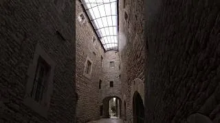 Miniature : Medieval city, relaxing walk in the rain #asmr #france
