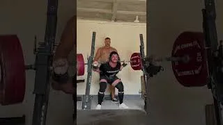 Miniature : Squat 4 X 222.5KG | -83 JR