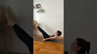 Miniature : Pilates express 10 MIN pour travailler les abdos en profondeur 🌶️ #Pilates #core #pilatesmaison